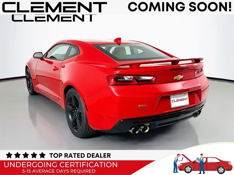 Chevrolet Camaro Vehicle Image 10