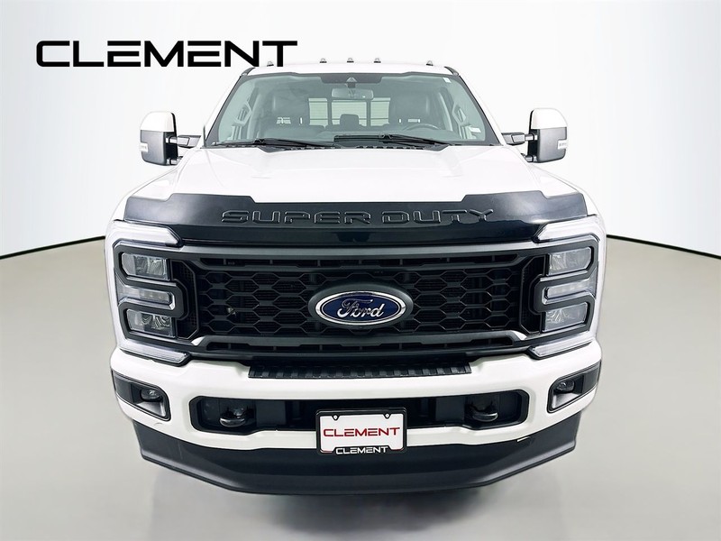 Ford Super Duty F-350 SRW Vehicle Image 03