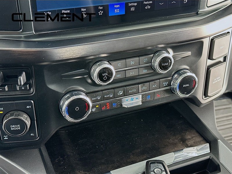 Ford Super Duty F-350 SRW Vehicle Image 22