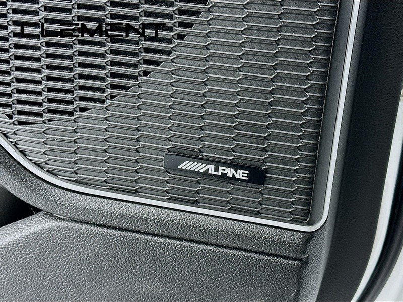 Jeep Grand Cherokee 4xe Vehicle Full-screen Gallery Image 27