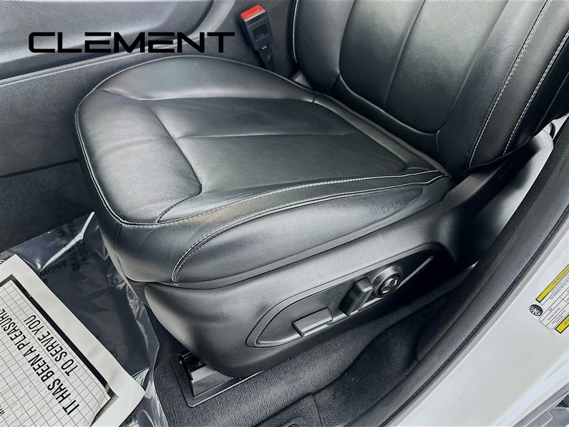 Jeep Grand Cherokee 4xe Vehicle Full-screen Gallery Image 30