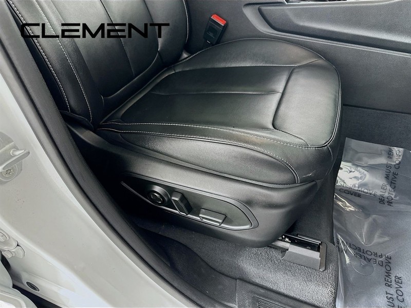 Jeep Grand Cherokee 4xe Vehicle Full-screen Gallery Image 34