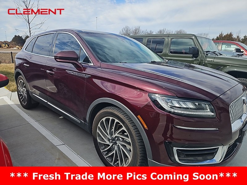 Lincoln Nautilus Vehicle Full-screen Gallery Image 5