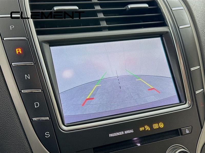 Lincoln Nautilus Vehicle Image 20