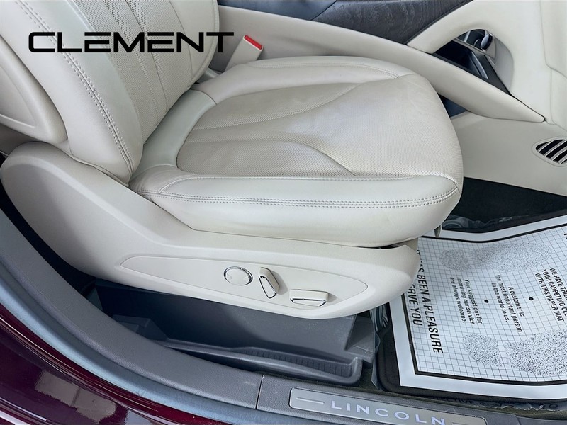 Lincoln Nautilus Vehicle Image 35