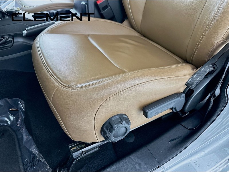 Jeep Gladiator Vehicle Image 28