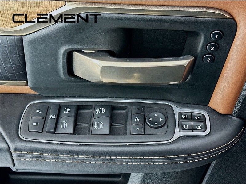 Ram 2500 Vehicle Image 30