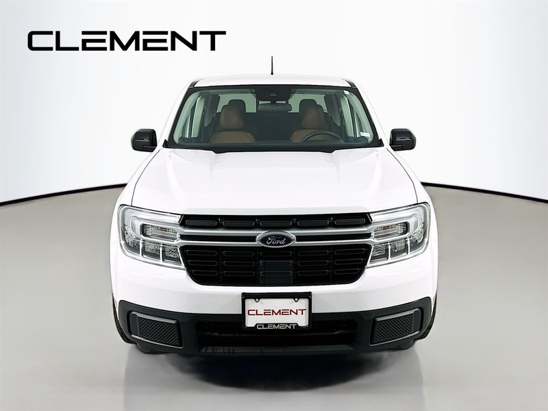 Ford Maverick Vehicle Full-screen Gallery Image 3