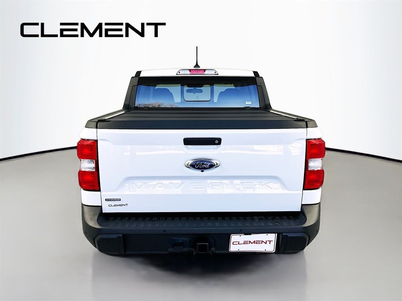 Ford Maverick Vehicle Full-screen Gallery Image 8