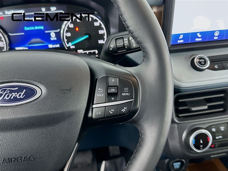 Ford Maverick Vehicle Full-screen Gallery Image 17