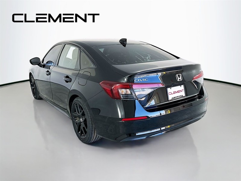 Honda Civic Sedan Vehicle Image 10