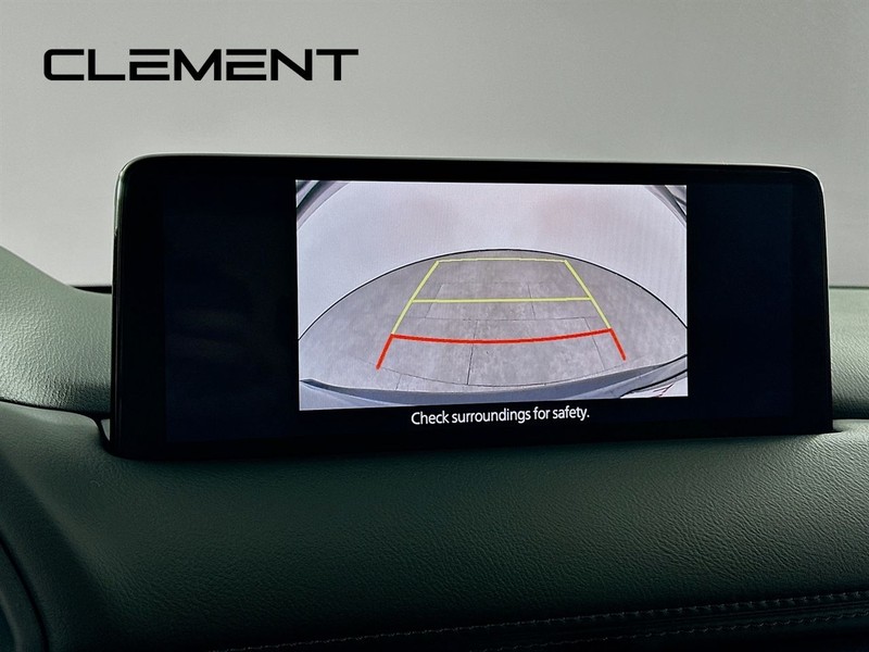 Mazda CX-5 Vehicle Full-screen Gallery Image 20