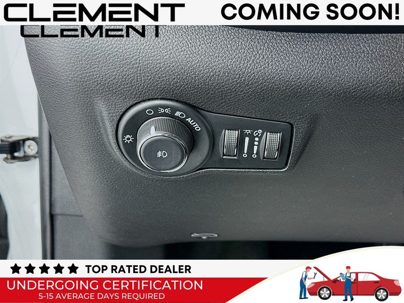 Jeep Compass Vehicle Image 14