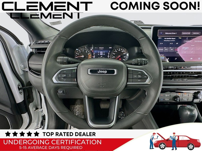 Jeep Compass Vehicle Image 15