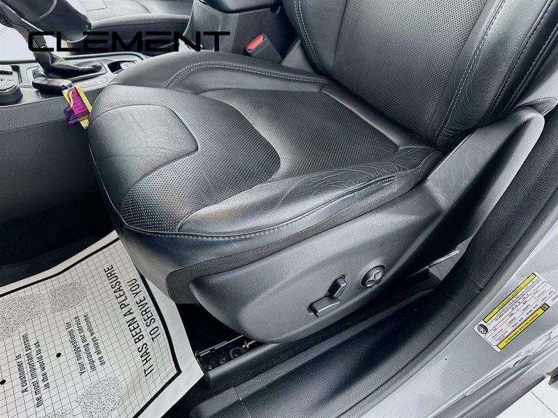 Jeep Cherokee Vehicle Full-screen Gallery Image 28