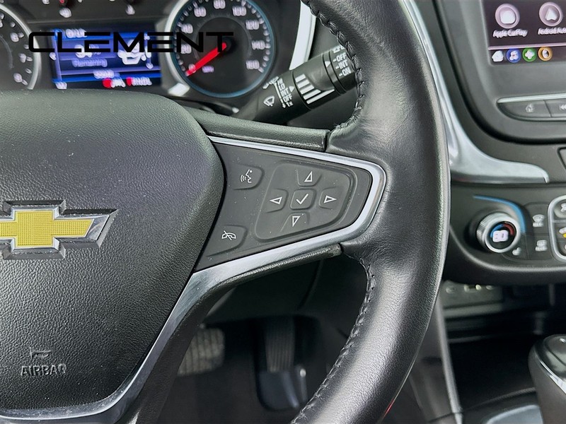 Chevrolet Equinox Vehicle Full-screen Gallery Image 17