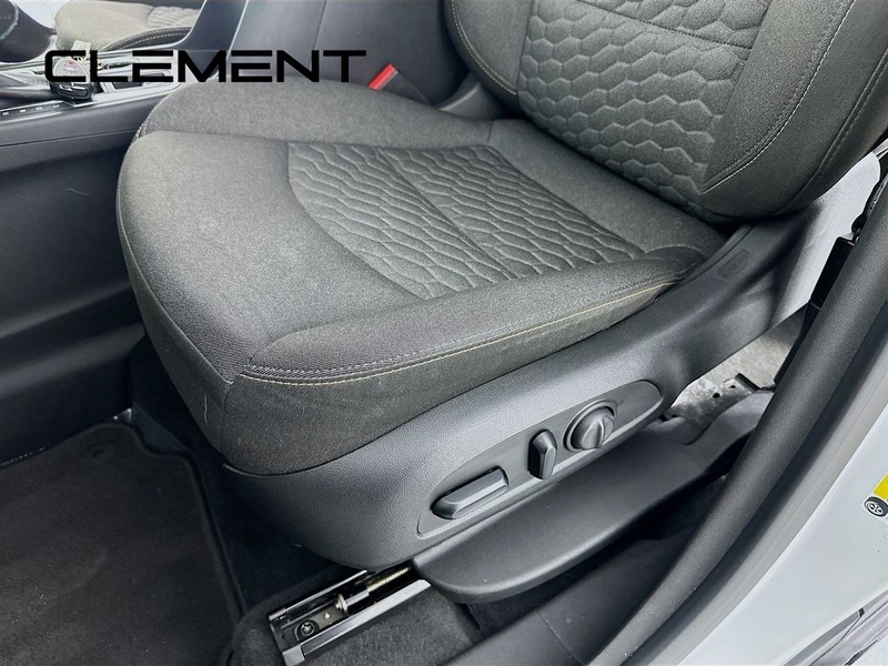 Chevrolet Equinox Vehicle Full-screen Gallery Image 28