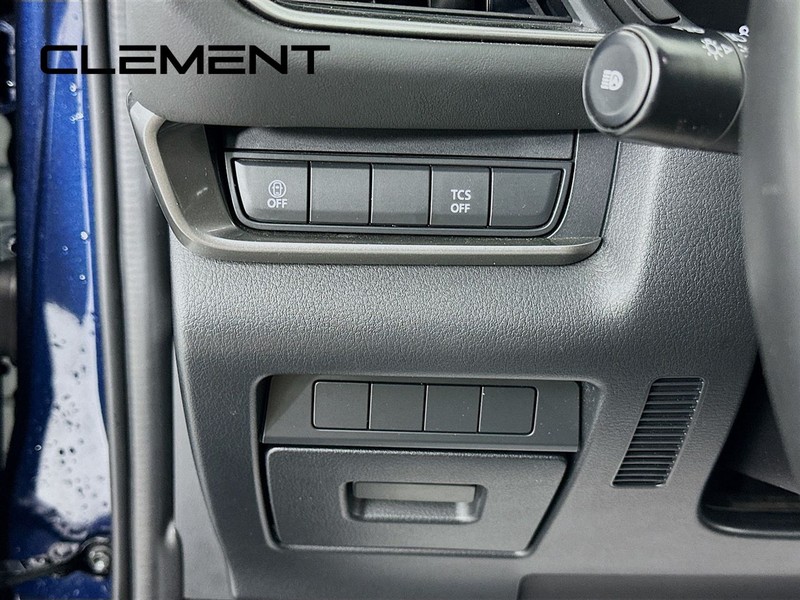 Mazda CX-30 Vehicle Image 14