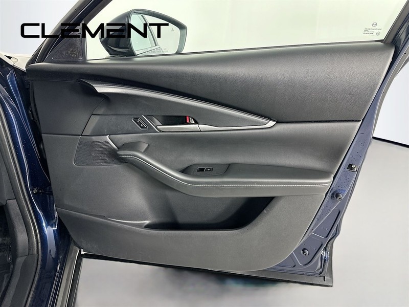 Mazda CX-30 Vehicle Image 33