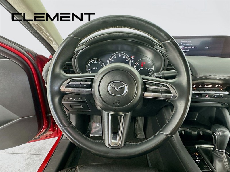 Mazda Mazda3 Sedan Vehicle Image 15