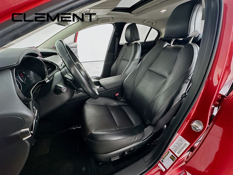Mazda Mazda3 Sedan Vehicle Image 31