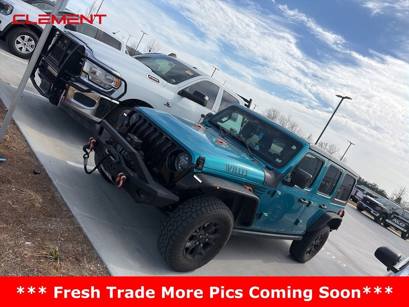 Jeep Wrangler Unlimited Vehicle Full-screen Gallery Image 2