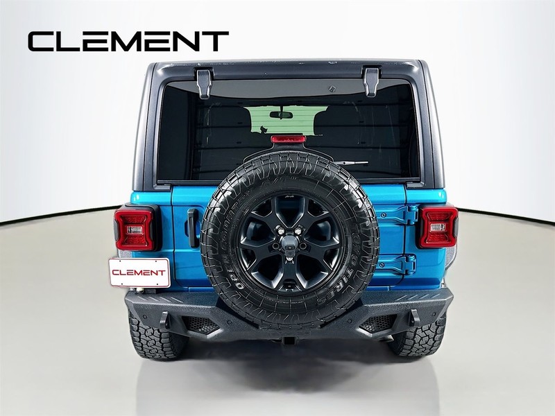 Jeep Wrangler Unlimited Vehicle Full-screen Gallery Image 8