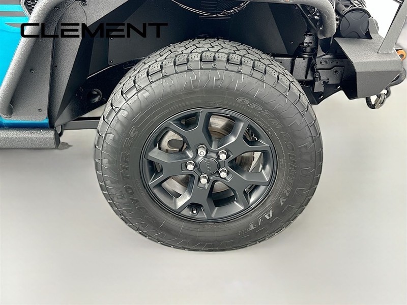 Jeep Wrangler Unlimited Vehicle Full-screen Gallery Image 35