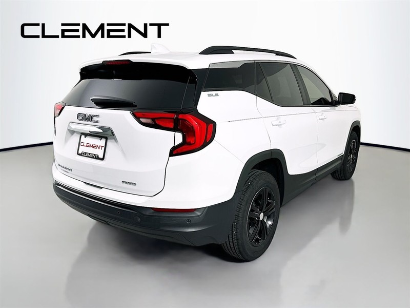 GMC Terrain Vehicle Image 07