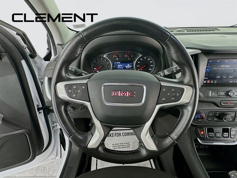 GMC Terrain Vehicle Image 15