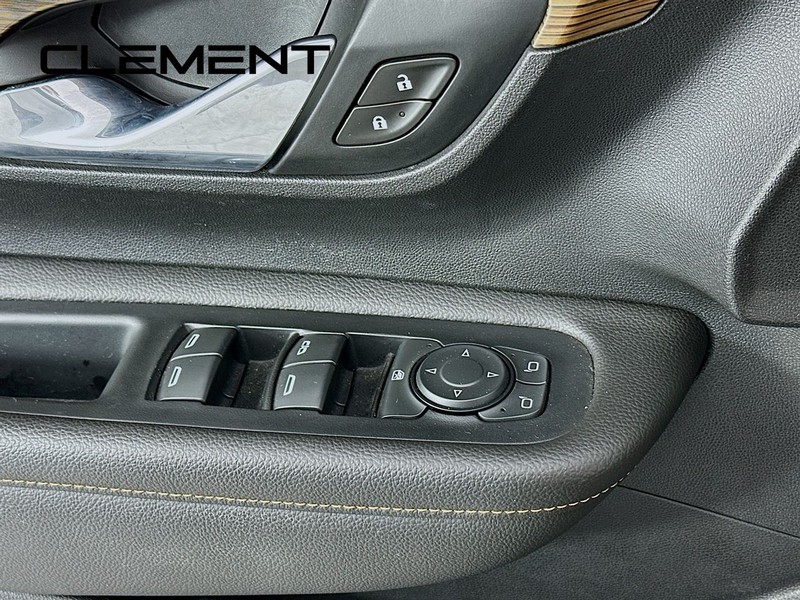 GMC Terrain Vehicle Image 26