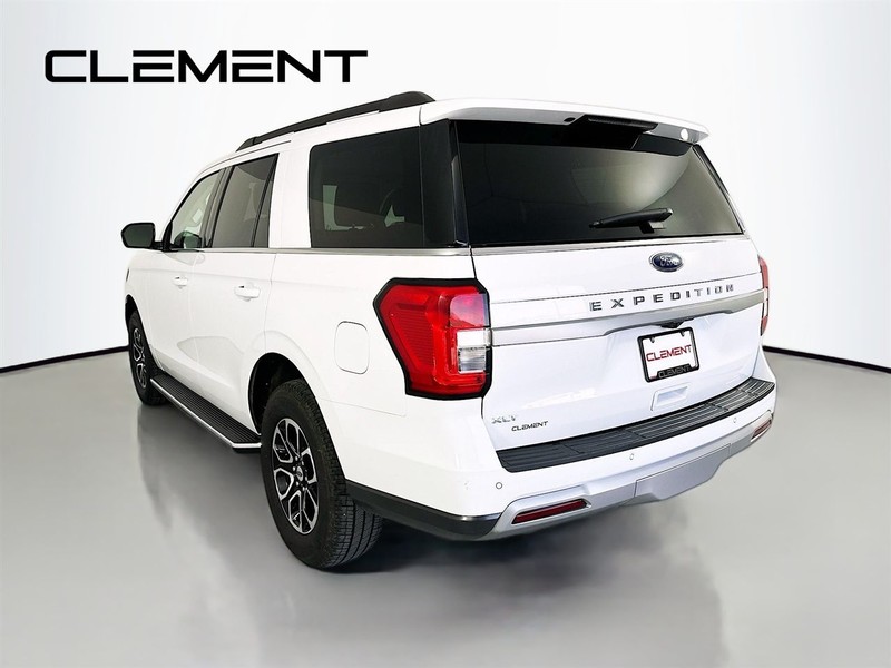 Ford Expedition Vehicle Image 10