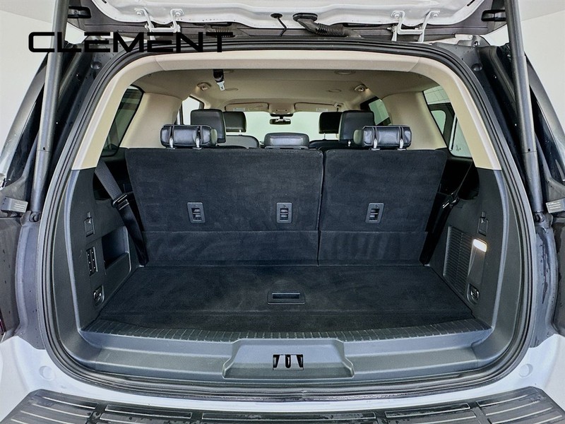 Ford Expedition Vehicle Image 11