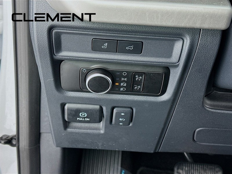 Ford Expedition Vehicle Image 14