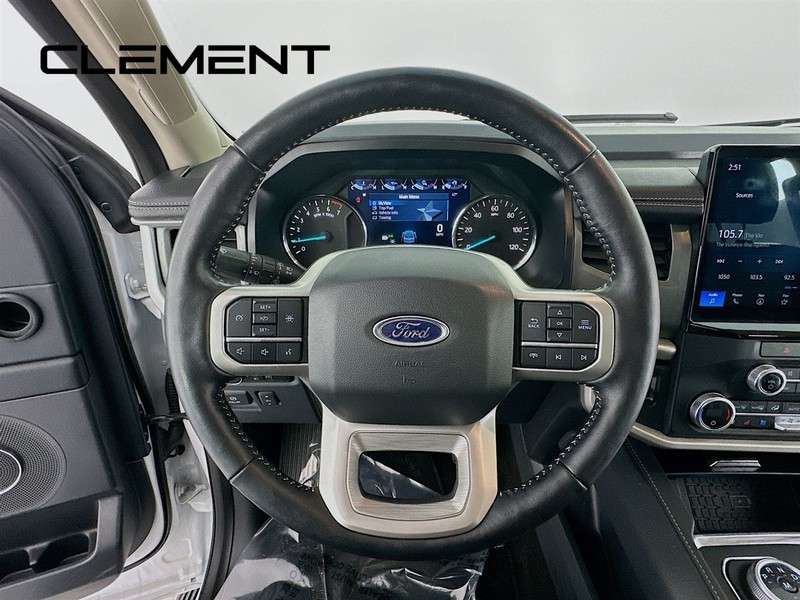 Ford Expedition Vehicle Image 15