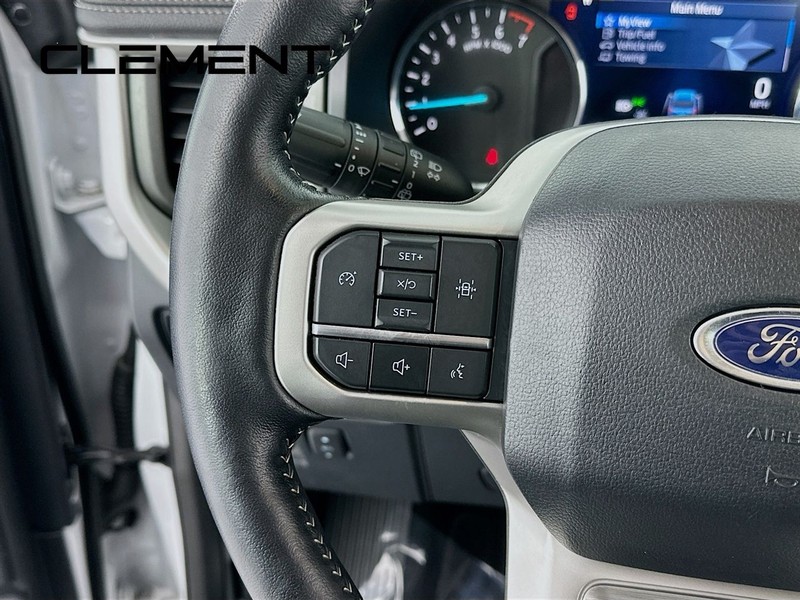 Ford Expedition Vehicle Image 16