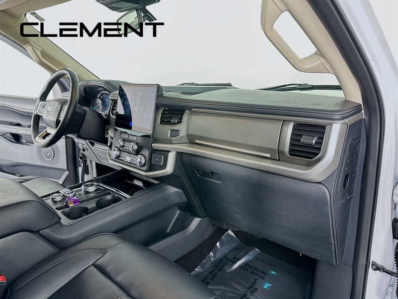 Ford Expedition Vehicle Image 35