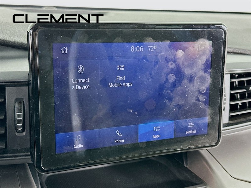 Ford Explorer Vehicle Full-screen Gallery Image 19