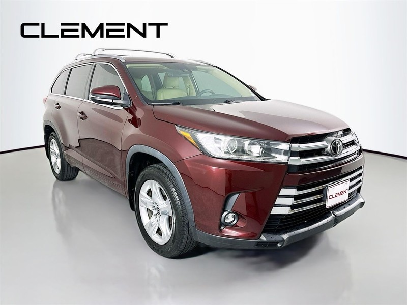 Toyota Highlander Vehicle Full-screen Gallery Image 5