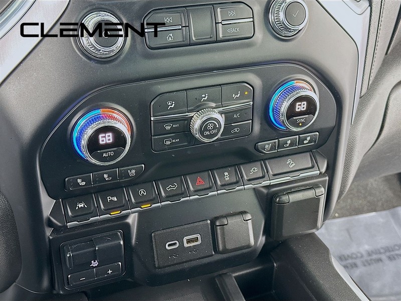 GMC Sierra 1500 Vehicle Full-screen Gallery Image 22