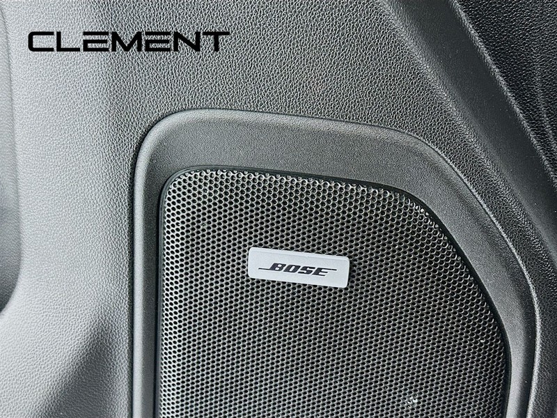 GMC Sierra 1500 Vehicle Full-screen Gallery Image 27