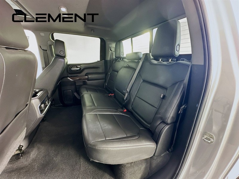 GMC Sierra 1500 Vehicle Full-screen Gallery Image 33