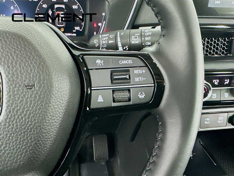 Honda CR-V Vehicle Image 17