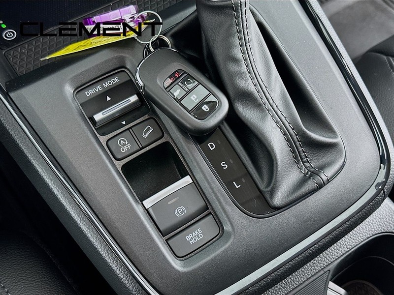 Honda CR-V Vehicle Image 24