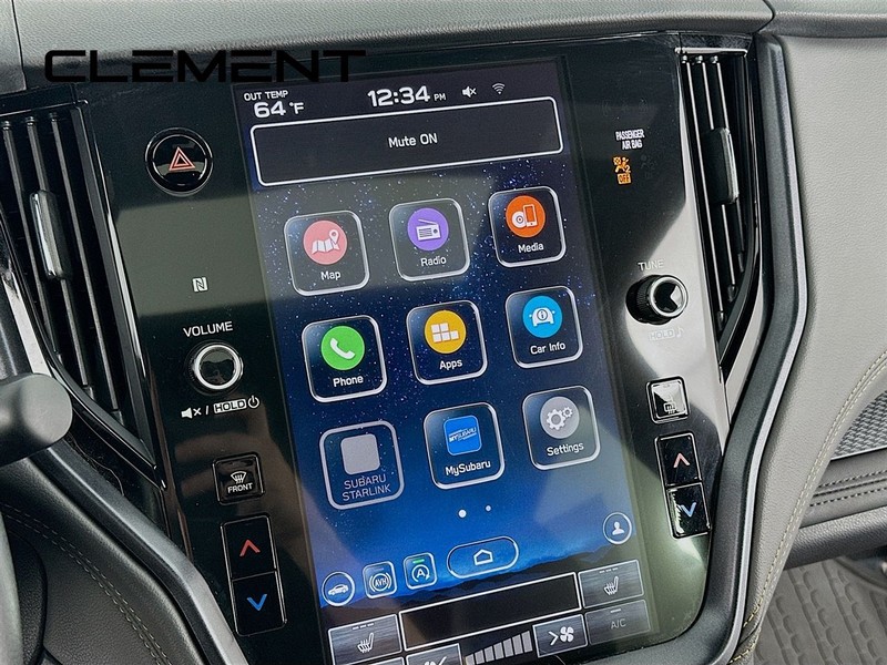 Subaru Outback Vehicle Full-screen Gallery Image 19