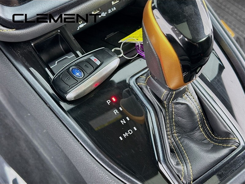 Subaru Outback Vehicle Full-screen Gallery Image 24