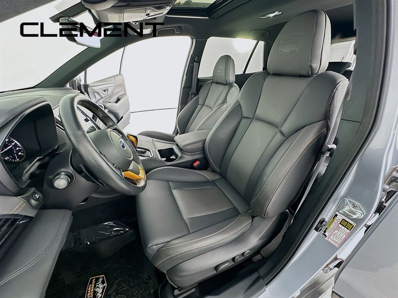 Subaru Outback Vehicle Full-screen Gallery Image 30