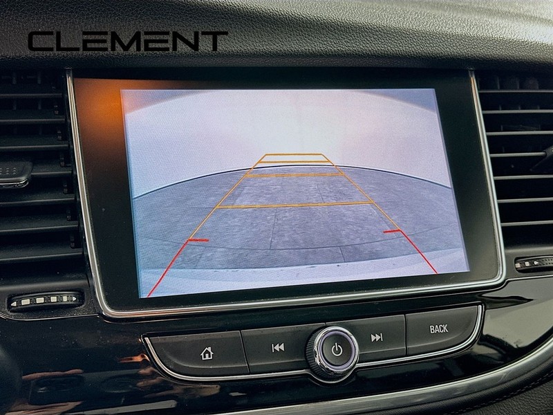 Buick Encore Vehicle Full-screen Gallery Image 19