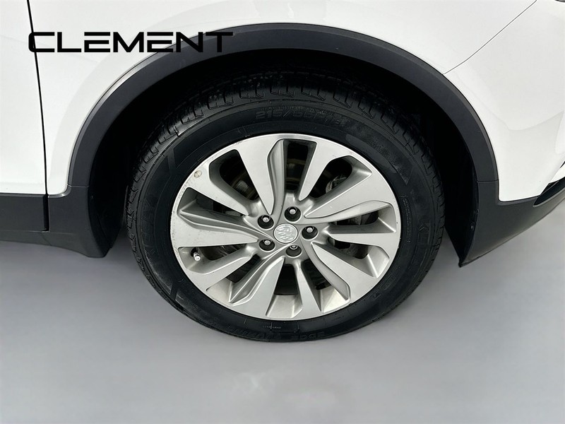 Buick Encore Vehicle Full-screen Gallery Image 34