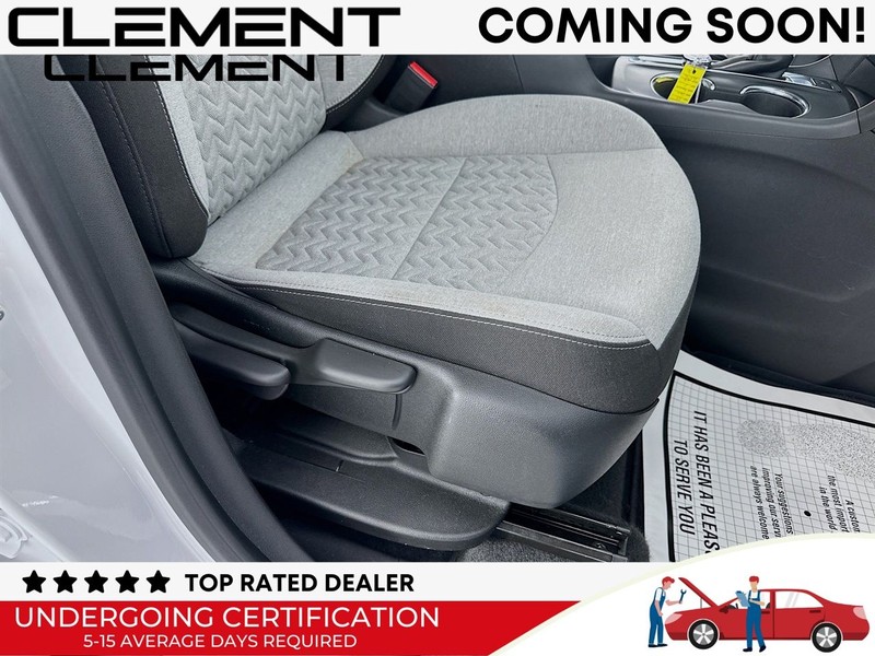 Chevrolet Equinox Vehicle Full-screen Gallery Image 31